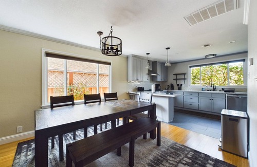 Shoreview Casa | Excellent San Mateo 3BR w/ Patio & Backyard, nr Marina, by Blueground