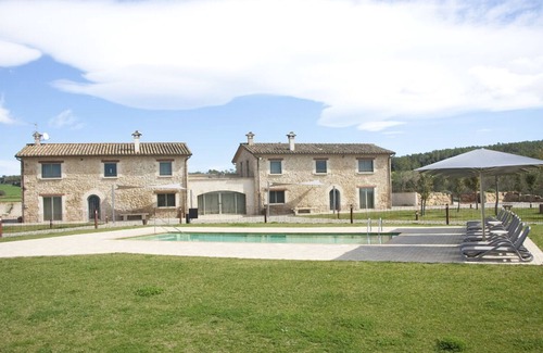 Fontcoberta Casa | Excepcional casa rural aislada en paraje idílico ideal para familias y grupos