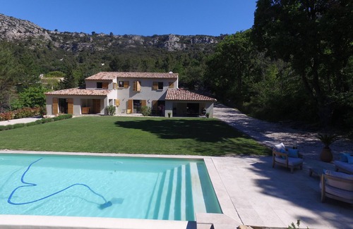 Vauvenargues Casa | Casa de campo provenzal al pie de la montaña Sainte Victoire, cerca de Aix en Provence
