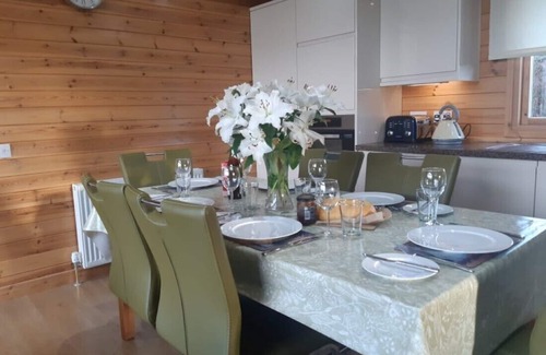 Perth Casa | Exceptional lodge in private woodland with luxury steam room