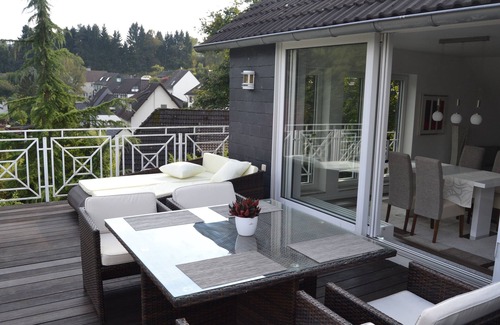 Solingen Apartamento | Exclusivo apartamento estilo loft de 100 metros cuadrados en Solingen con 2 terrazas en la azotea