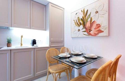Museo Apartamento | Exclusive Apartment in Seville.plaza del Museo 001