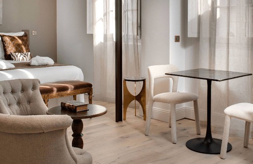 Avignon City Centre Hotel | Exclusive B&B Suites, Apartments, Spa & Fitness The Augustinian House an