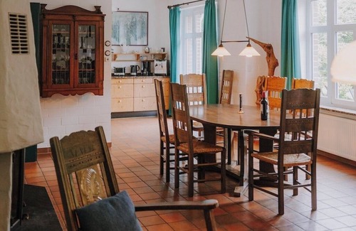 Neufeld Casa | Exclusive large vacation home 300m to the North Sea - perfect for families & relaxation