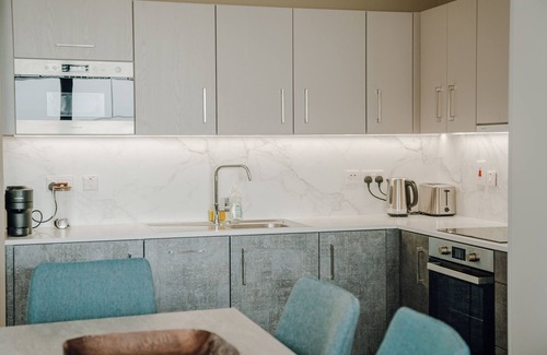 Galway Apartamento | Exclusive Luxury Seafront 2 Bedroom 1 Bathroom Apartment