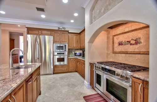 Temecula Casa | Exclusive Resort Style Estate in Temecula