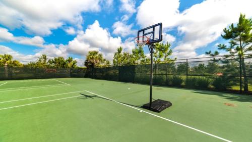 Loughman Casa | Exclusive Solterra Resort Home - Prime Location