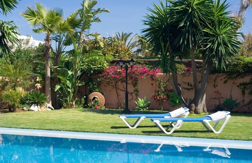 Puerto Banus Villa | Villa exclusiva El Messidor con piscina privada, 2ª línea de playa