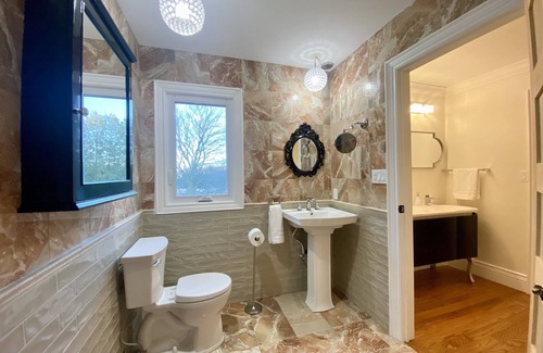 Caledon Hotel | Exclusive Waterfront Residence