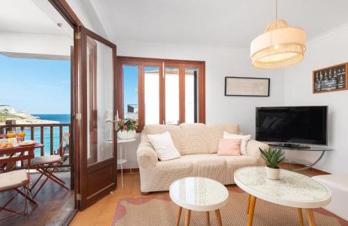 Cala Marcal Apartamento | Exclusivo Apartamento en la playa para 6 Personas