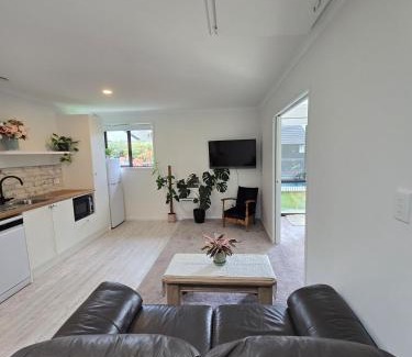 Bethlehem Apartamento | Executive 1-Bedroom Apartment-Secure & Handy Bethlehem Location