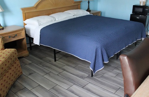 Pompano Beach Hotel | Executive Economy Lodge