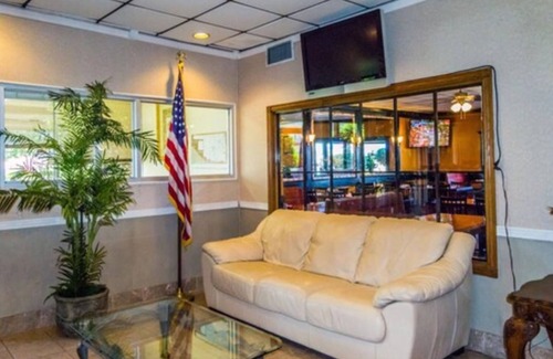Lawton Hotel | Executive Inn Hotel & Conference Centre