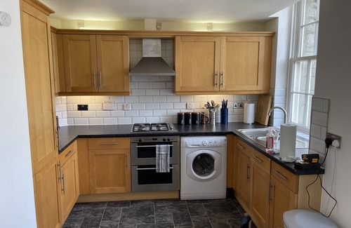 Maidstone Apartamento | (51)-Ejecutivo-Ático-Baño en la habitacion-Vista al Jardín