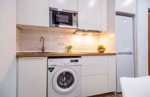 La Trinidad Apartamento | Executive Premium Studio with Terrace - Malaga Center