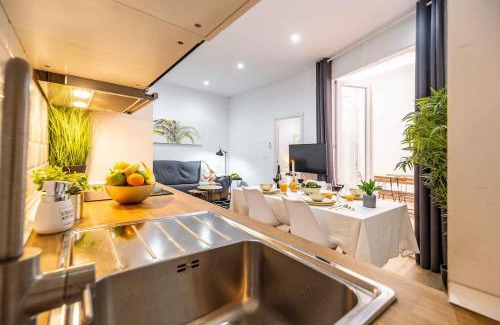 La Trinidad Apartamento | Executive Premium Studio with Terrace - Malaga Center