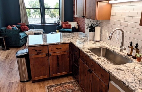 Exira Apartamento | Exira 107 - Cozy 2BR Above Coffee & Goods Shop