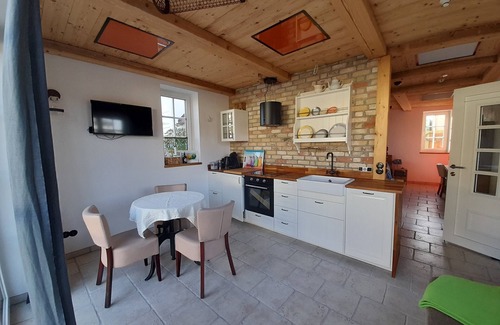 Schorndorf Apartamento | Exklusive Ferienwohnung 70m2 +außenterrasse +garten + E Bike Vermietung +TV