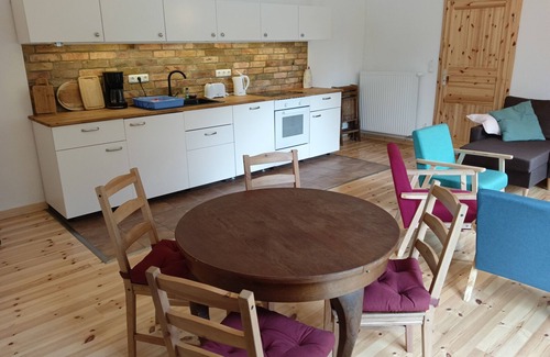 Devin Casa | Experience a wonderful time in the blue sun of Devin.