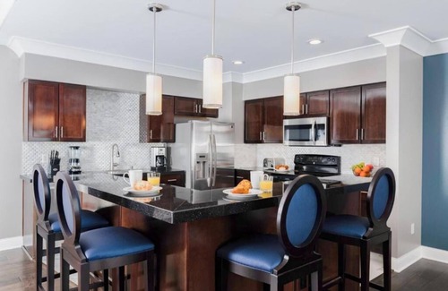 Anaheim Resort Apartamento | Experience Anaheim Close to Disney, Stay in Style with Comforts of Home