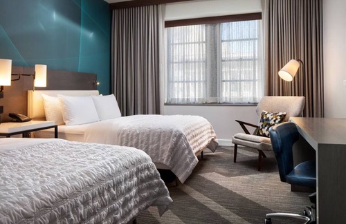 Downtown Houston Hotel | Experience Downtown Houston in Style! 3 Family-friendly Units, Pets are Welcome!