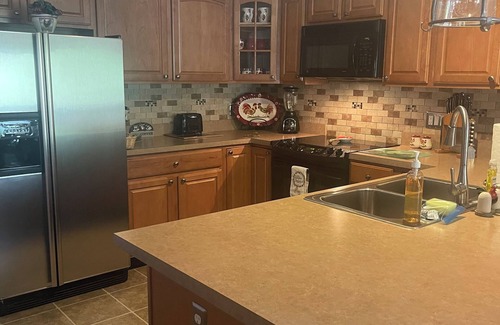 East Meredith Casa | Atención amantes del béisbol