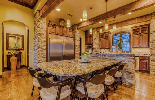 Ruidoso Casa | Experience Ruidoso from the top, 360 views,private pickleball, hot tub