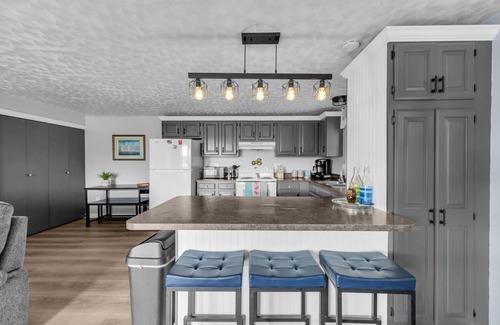 Belfast Casa | Experience the beauty of Belfast, Maine with a stunning ocean view!