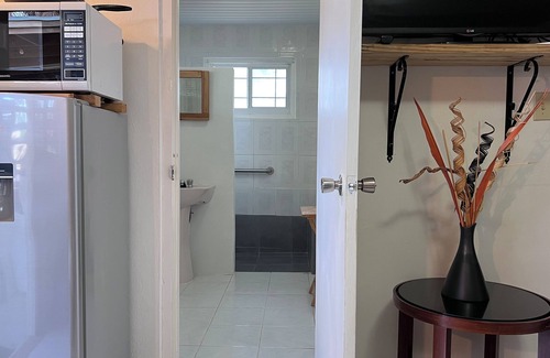 Oranjestad Casa | Experience the True Essence of Aruba in Cozy, Comfortable Studios