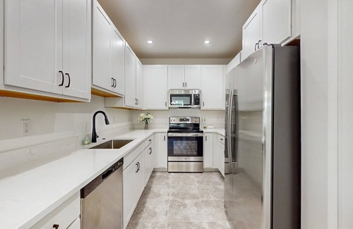 The Plantation Somerset Casa | Experience villa-style living in this brand-new, fully furnished home.