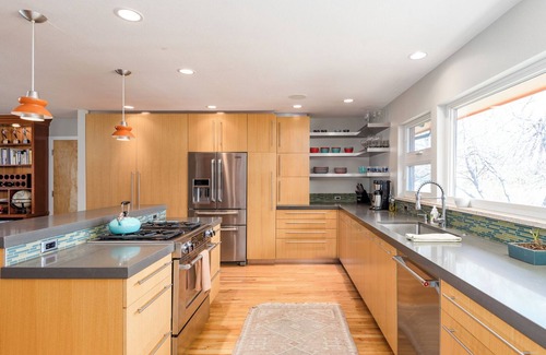 Frasier Meadows Casa | Explore Boulder - Patio w/ hot tub & fire pit!