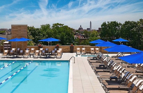 Dupont Circle Hotel | Explore D.C's Treasures! Pool, Pets Allowed!