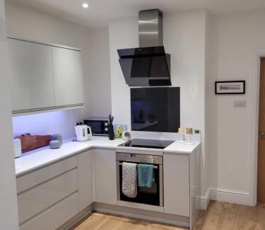 Exmouth Apartamento | Explore East Devon from here.