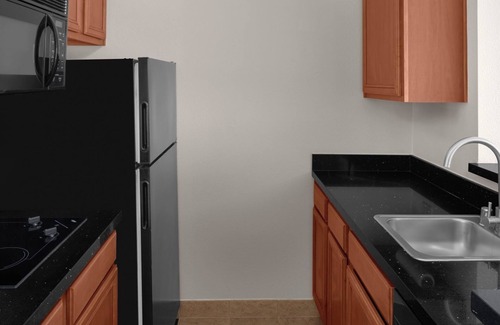 Renton Casa | Explore Museum of Flight Nearby! Unit with Full Kitchen, Pet-friendly!