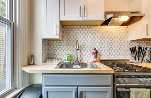 Newburgh Apartamento | Explore & Work! Stylish Washington Heights Duplex