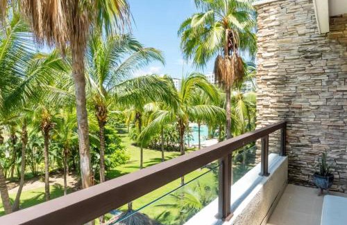 Granjas del Marqués Apartamento | Exquisite Acapulco Retreat in La Isla Residence