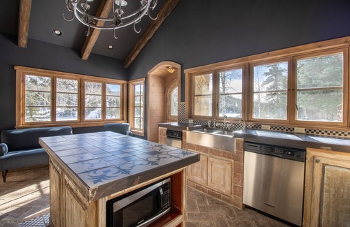 Columbine Lake Casa | Exquisite Mountain Lake Retreat, Minutes from Purgatory Ski Resort