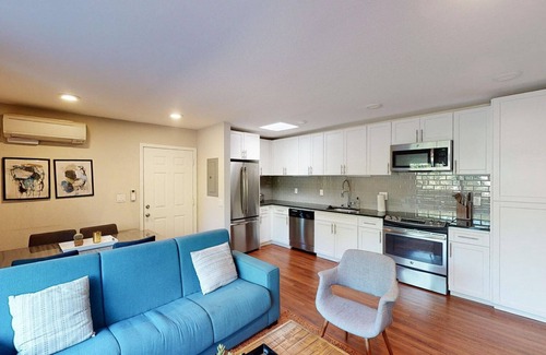 Mountain View Apartamento | Exquisite Mountain View 1BR w/ Pool, nr Groceries & Cafes, by Blueground