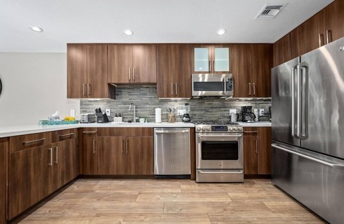 Ocean Park Apartamento | Exquisite Ocean View 2-Story Haven -Top Floor