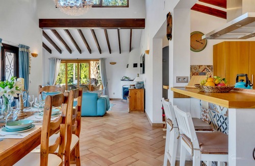 La Sabatera Villa | Villa de 3 dormitorios y 3 baños con piscina privada en Moraira.