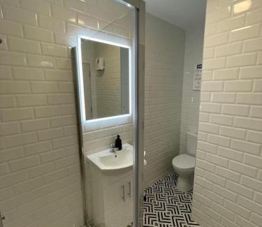 Galway Apartamento | Exquisite Sea View Apartment in Salthill, Galway