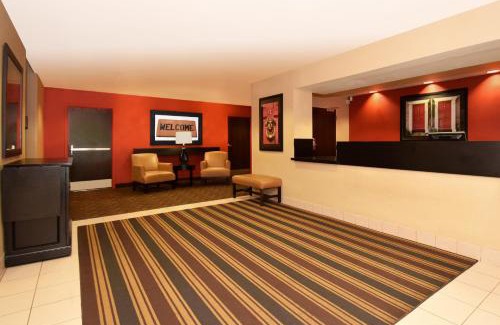 Red Bank - Tinton Falls Hotel | Extended Stay America 696