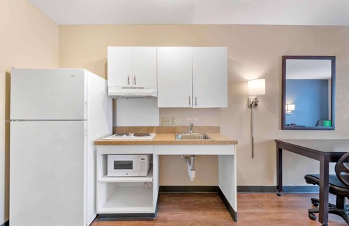 Tampa Hotel | Extended Stay America Premier Suites Tampa Fairgrounds Casin