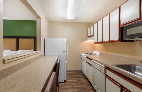 Westlake Hotel | Extended Stay America Suites Cleveland Westlake