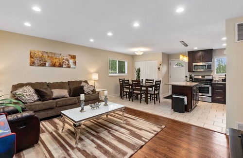 Wheeling Casa | Extended Stay Wheeling FHS Rental