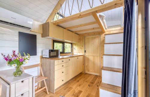 Ezy-sur-Eure Casa | Ezy House 1 by Tiny Away