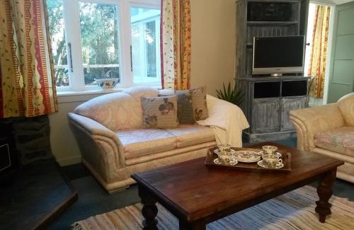 Blenheim Casa | Ezy Walk - Blenheim Holiday Home