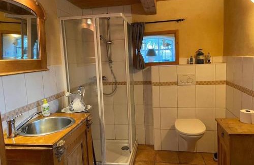 Borgsum Apartamento | Föhrzeit 2 Klein und fein mit Terrasse, friesisch gemütlich
