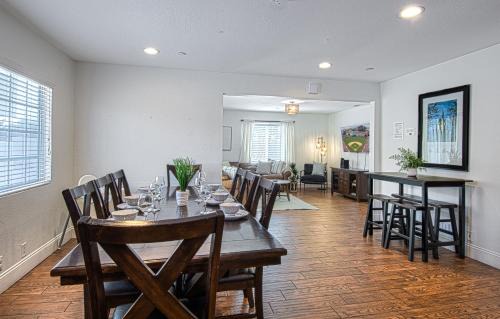 Hermosa Village Casa | F-22 Castle House 2