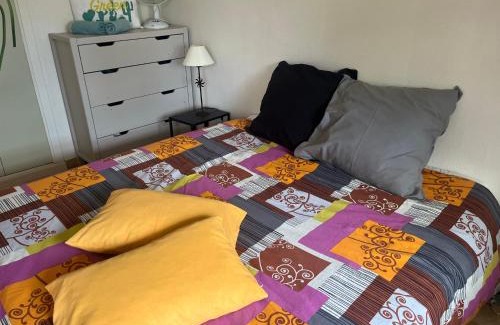 Bernieres-sur-Mer Apartamento | F1 véranda jardinet en résidence front de mer